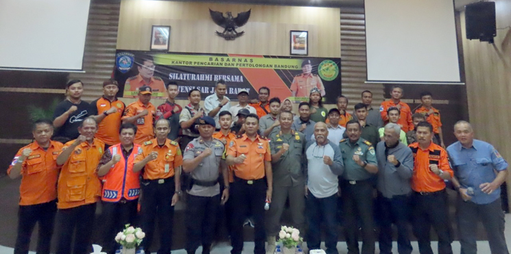 Guna Kelancaran Koordinasi Kepala Kantor SAR Bandung Kukuhkan FKP3D Jabar 2