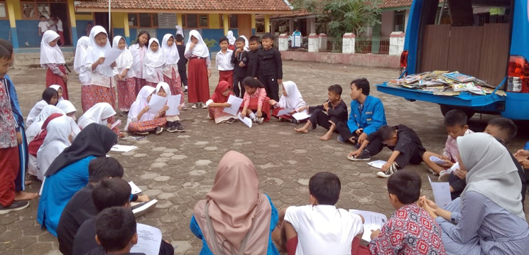 PMII Komisariat UPI Sumedang Gelar Pergerakan Literasi SDN Legok 1 Paseh