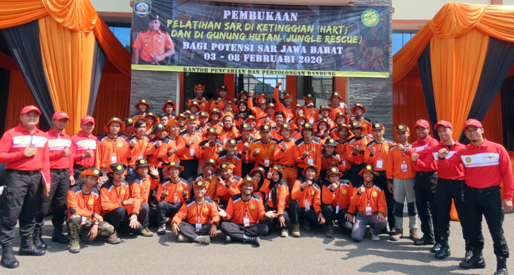 Diretur Bina Potensi Basarnas Buka Pelatihan Jungle Rescue dan HART 2