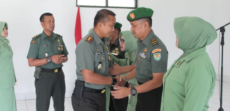 Letkol Arh Novianto Pimpin Pelepasan dan Penerima