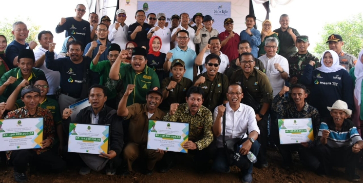 Masing masing 100 Juta Gubernur Jabar Berikan 1