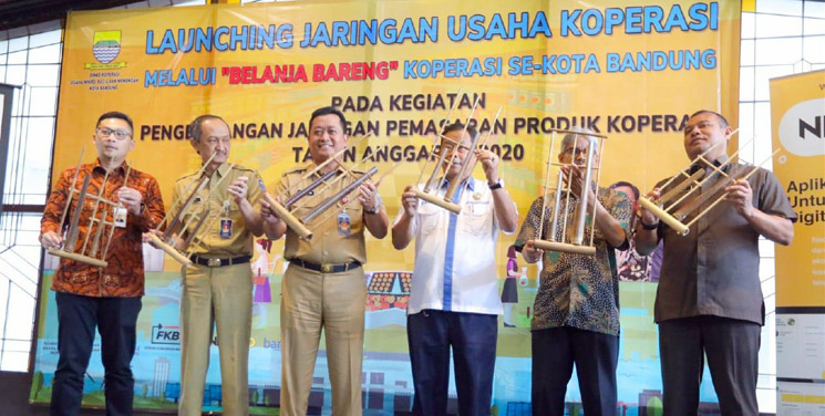 PEMKOT BANDUNG TINGKATKAN KAPASITAS KOPERASI MELALUI JARINGAN USAHA 1