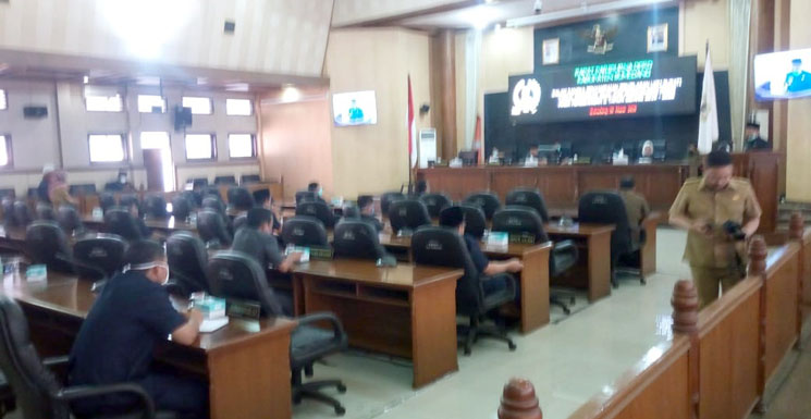 LKPJ Bupati Sumedang 2019 Seluruh Anggota Dewan Wajib Ikuti Protokol Kesehatan