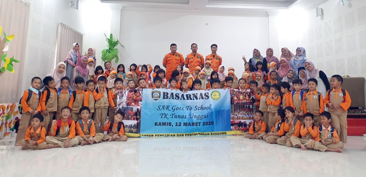 SAR Goes To School Pengenalan SAR Sejak Dini di TK Tunas Unggul Bandung