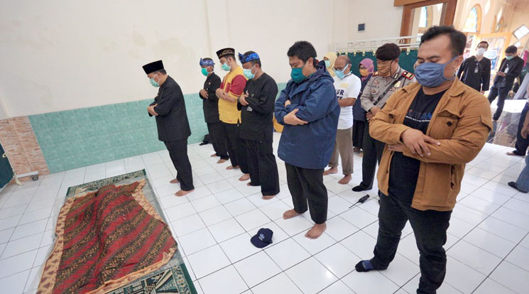 Korban Hanyut Ditemukan Oded Berduka 1