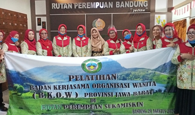 BKOW Jabar Kunjungi LPKA Kls II Rutan Perempuan1