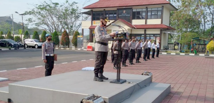Kapolres Sumedang Pimpin Upacara Kenaikan Pangkat Panit Intelkam Polsek Sumedang Utara