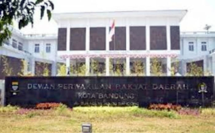 BTT Capai Rp 21 Miliar Postur APBD Kota Bandung 2021 Dinilai Tidak Menyentuh Kebutuhan Dasar Rakyat 3