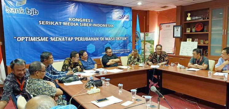 Firdaus Terpilih Jadi Ketua Umum SMSI