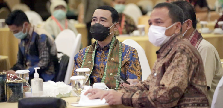 Rektor IPDN UU Ciptaker Semakin Meningkatkan Investasi dan Permudah Kegiatan Usaha Ekonomi