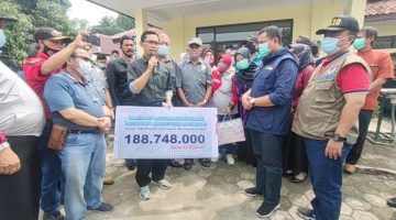 Didik Sumedang Lakukan Trauma Healing Terhadap Siswa Terdampak Bencana Longsor Cimanggung