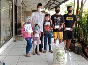 H. Erwin SE Jemput Keberkahan Di Hari Jumat H. Erwin SE Jemput Keberkahan Di Hari Jumat