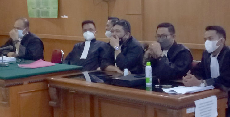 Tim penasihat hukum Dadang Suganda di PN Tipikor Bandung 10022021. FOTO DRY