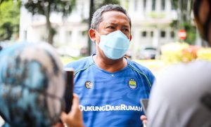 Dukung persib di rumah saja