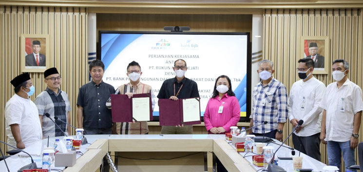 Kembangkan Bisnis Boom Motorist bank bjb dan PT Rukun Mitra Sejati Tandatangani Kesepakatan Kerja Sama