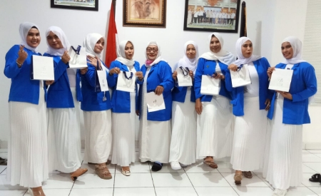 Ketua IKWI Kota Bandung Wajah Harus Tetap Segar Ketua IKWI Kota Bandung Wajah Harus Tetap Segar