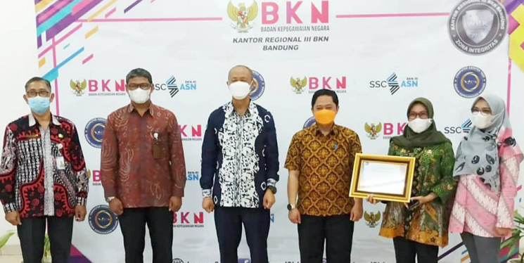 Layanan Digital Kepegawaian Pemkot Sukabumi Raih Penghargaan BKN Regional III