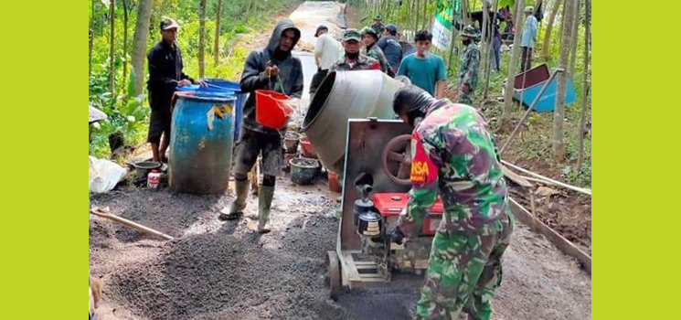 Prajurit TNI dan Warga Desa Kertamukti Tetap Semangat di Pra Ke 110 Kodim 0610 Sumedang