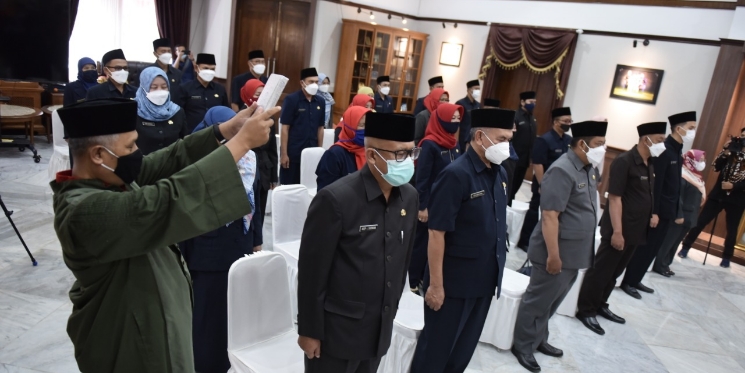 Walikota Lakukan Rotasi Kepada 29 Pejabat Dilingku