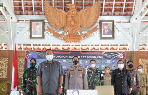 Oded M. Danial usai menghadiri acara peringatan Hari Otonomi Daerah (OTDA) XXV Tahun 2021 secara virtual di Pendopo Kota Bandung, Senin, (26/04/2021). 