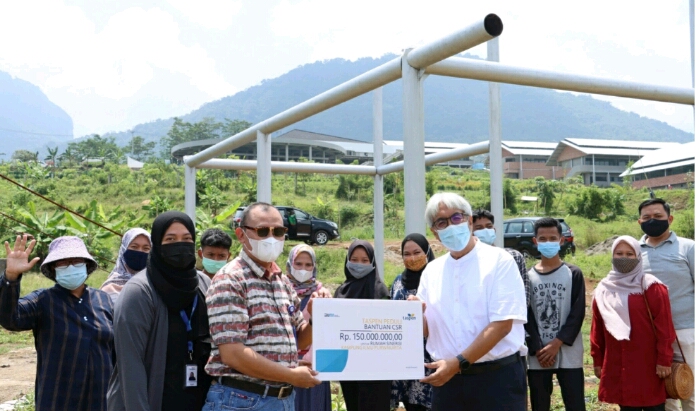 photostudio 1618653708015