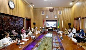 Rapat Stafsus Presiden Aresiasi Keseriusan Pemkot Bandung Soal Disabilitas