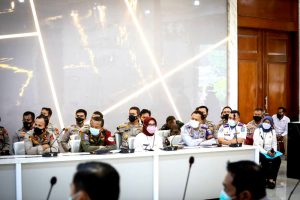 Satgas Ancam Tutup MAL dan Pusat Perbelanjaan