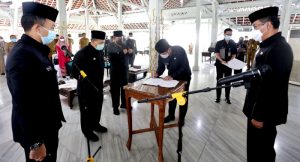 pada Pelantikan dan Pengambilan Sumpah