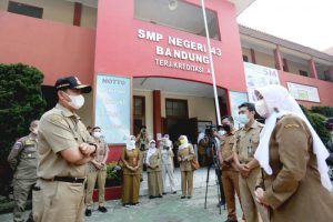 Ini sudah masuk kategori harus super waspada," tegas Ema di SMPN 43 Kota Bandung, Senin (14/06/2021).