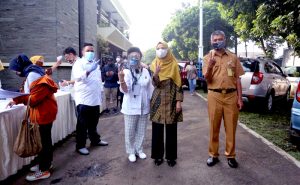 Tinjau Vaksinasi Massal, Wakil Ketua FBS Ingatkan Prokes