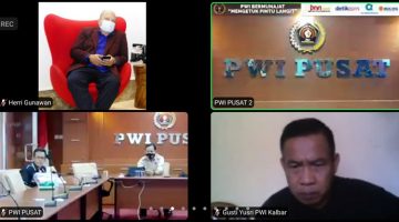 PWI Bermunajat, Atal S Depari: Melawan Covid, Maka Harus Kita Berlindung Kepada Allah 1 PWI Bermunajat Atal S Depari Melawan Covid Maka Harus Kita Berlindung Kepada Allah 4
