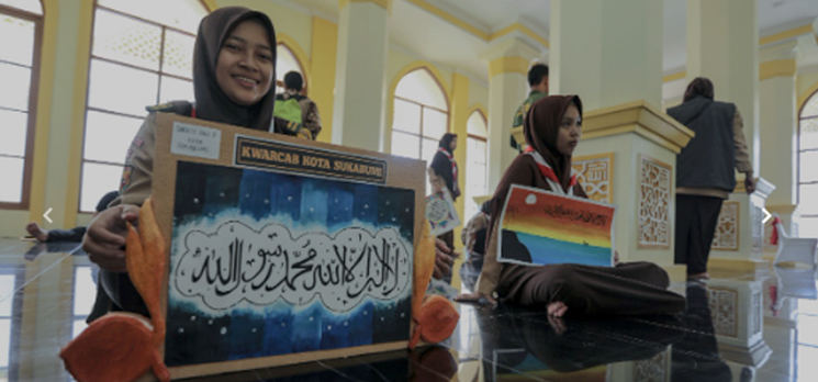 Sebanyak 81 siswa dari 9 kab./kota di Jabar mengikuti KOntes Juara Anak Sholeh (KOAS) di Bulan Suci Berbagi On The Street (BUBOS) 2022 di Masjid Agung Karawang, Rabu (13/4/2022).