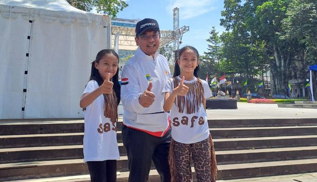 Ketua DPRD Kota Bandung H. Tedy Rusmawan, A.T., M.M., menghadiri acara peringatan Hari Olahraga Nasional Ke-39 tahun 2022, yang diselenggarakan di Balai Kota Kota Bandung, Rabu (14/9/2022). Nuzon/Humpro DPRD Kota Bandung