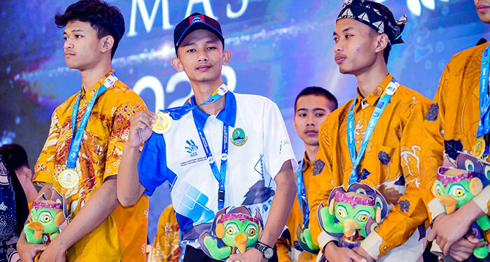 Siswa Jabar Peraih Medali Emas di LKS SMK Nasional XXXI