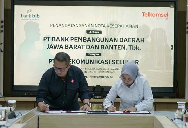 Bank Bjb Dan Telkomsel Tandatangani MoU Kerjasama Layanan Perbankan Dan ...