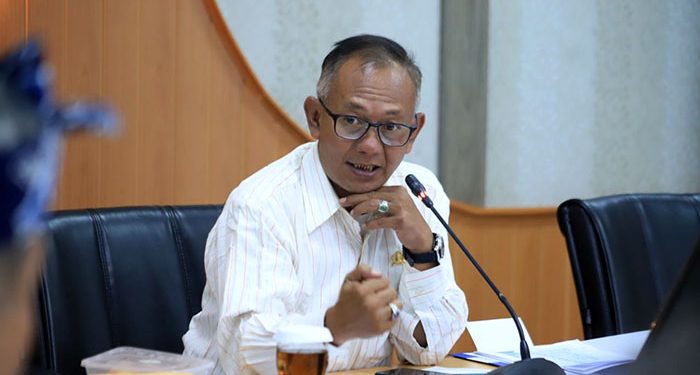 Pimpinan dan anggota Komisi C DPRD Kota Bandung menggelar rapat kerja, di Ruang Rapat Badan Musyawarah DPRD Kota Bandung, Kamis, 10 Oktober 2024. Tofan/Humpro DPRD Kota Bandung.