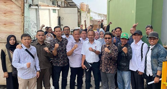 Komisi C DPRD Kota Bandung melakukan peninjauan langsung pembangunan Rumah Deret Tamansari, Bandung, Rabu, 13 November 2024. Ridhwan/Humpro DPRD Kota Bandung.