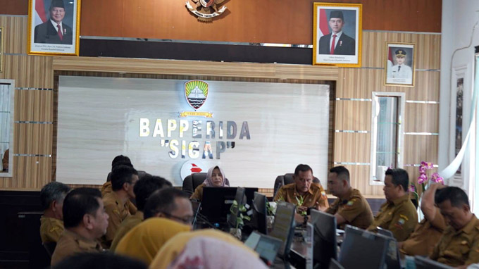 Evaluasi Pelaksanaan Strategi Program Nasional, Begini Pesan Sekda Tuti